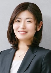 荒木 昭子 氏