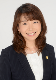 小林 美紀 氏