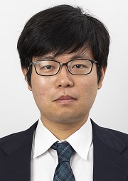 豊岡 啓人 氏