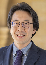 藤原 雅俊 氏