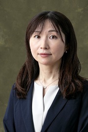 松田　世理奈 氏